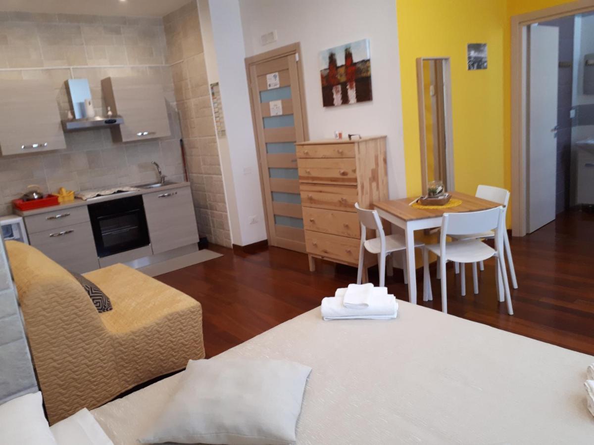 Alta Quota Relax On The Sea Bed & Breakfast Салерно Екстериор снимка
